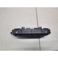 Кнопка обогрева сидений Hyundai-Kia Solaris 2017 93310H53004X