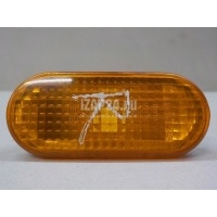 Повторитель на крыло желтый VAG Golf IV/Bora (1997 - 2005) 3B0949117B