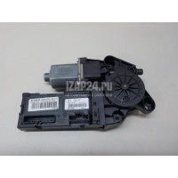 Моторчик стеклоподъемника Renault Megane III (2009 - 2016) 807310699R