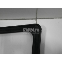 Уплотнитель стекла двери Land Rover Freelander 2 (2007 - 2014) LR007491