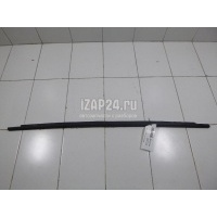 Накладка стекла заднего правого VAG Golf VI (2009 - 2013) 5K6839478D5AP