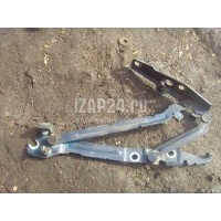 Петля крышки багажника Volvo S80 (1998 - 2006) 8643016