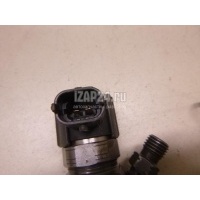Форсунка дизельная электрическая Hyundai-Kia ix35/Tucson (2010 - 2015) 338002F300