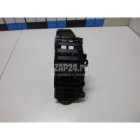 Дефлектор воздушный Nissan Note (E11) (2006 - 2013) 687519U00B