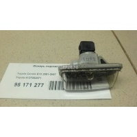 Фонарь подсветки номера Toyota Corolla E11 (1997 - 2001) 8127002071