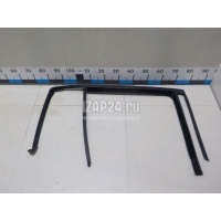 Уплотнитель стекла двери Mercedes Benz GL-Class X166 (GL/GLS) (2012 - 2019) 1667350425