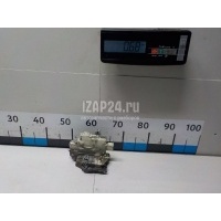 Замок двери передней правой VAG Superb (2008 - 2015) 8J1837016A