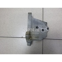 Кронштейн КПП Nissan X-Trail (T30) (2001 - 2006) 304418H700