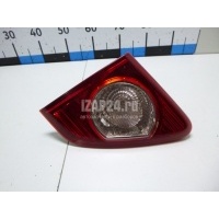 Фонарь задний внутренний правый Toyota Corolla E15 (2006 - 2013) 8158112110