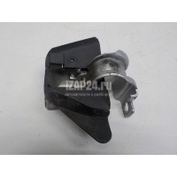 Петля двери багажника Land Rover Freelander 2 (2007 - 2014) LR004826
