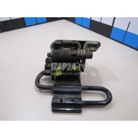 Петля двери задней правой нижняя VAG A8 [4E] (2002 - 2010) 4E0833412E