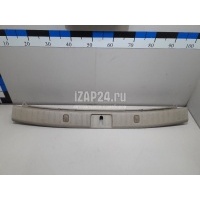 Обшивка багажника Toyota RX 300/330/350/400h (2003 - 2009) 5838748030A0