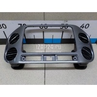 Рамка магнитолы VAG Tiguan (2011 - 2016) 5N0858069JCIU