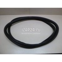Уплотнитель двери Renault Megane II (2003 - 2009) 8200077500