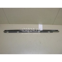 Накладка стекла заднего правого Toyota IS 250/350 (2005 - 2013) 7573053020