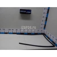Уплотнитель стекла двери Toyota RAV 4 (2000 - 2005)  6814242021