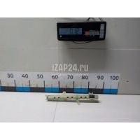 Направляющая стекла двери Chrysler Cherokee (KL) 2013 68227426AA