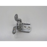 Петля двери Nissan Tiida (C11) (2007 - 2014) 82421ED00B