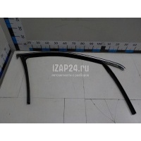 Уплотнитель стекла двери Chrysler Cherokee (KL) 2013 68142968AB