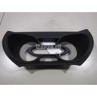 Накладка (кузов внутри) Renault Captur (2013 - 2019) 682504761R