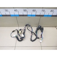 Проводка (коса) Toyota Avensis I (1997 - 2003) 8215205430