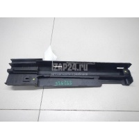 Кронштейн радиатора BMW 1-серия F20/F21 (2011 - ) 17117600537