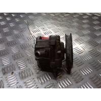 Насос гидроусилителя руля (ГУР) Land Rover Freelander 1 1998-2007 QVB101462L