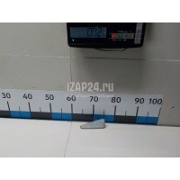 Повторитель на крыло правый белый Renault Sandero (2009 - 2014) 8200602765