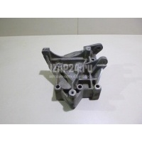 Кронштейн генератора Land Rover Freelander (1998 - 2006) YLU102390