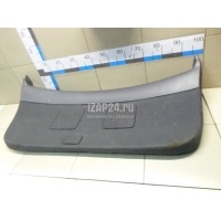 Обшивка двери багажника Toyota Avensis II (2003 - 2008) 6775005070B0