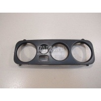 Накладка декоративная Mitsubishi Pajero/Montero Sport (K9) (1997 - 2008) MR460760