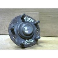 Ступица задняя правая - 1997-1999 1999