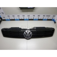 Решетка радиатора VAG Jetta (2011 - 2018) 5C6853651QWA