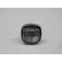 Повторитель на крыло белый VAG Fabia (1999 - 2007) 1U0949127B
