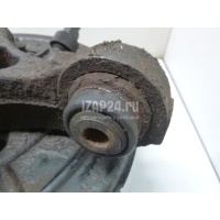 Кулак поворотный задний правый Land Rover Discovery III (2004 - 2009) RLH500120