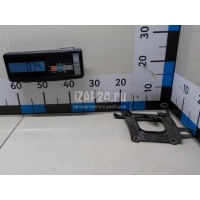 Кронштейн (сопут. товар) Mitsubishi Pajero/Montero Sport (K9) (1997 - 2008) MD338301