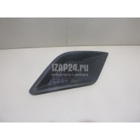 Заглушка бампера правая Ssang Yong Actyon New/Korando C (2010 - ) 8320234101