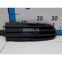 Заглушка бампера правая Volvo S40 (2004 - 2012) 30657010