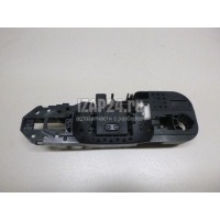 Кронштейн ручки Renault Megane III (2009 - 2016) 806060042R