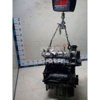 Двигатель VAG Touran (2010 - 2016) 03C100092C