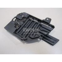 Кронштейн фар правый Land Rover Discovery Sport (2014 - ) LR066964