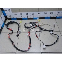 Проводка (коса) Toyota RAV 4 (2013 - ) 8215242D40
