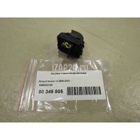 Кнопка стеклоподъемника Renault Megane III (2009 - 2016) 809600018R