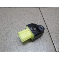 Датчик AIR BAG Toyota Corolla E18 2013 8983112030