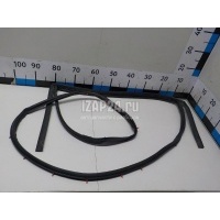 Уплотнитель двери Nissan Teana L33 2014 828313TA0A