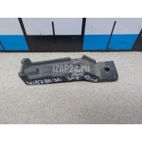 Кронштейн заднего бампера Hyundai-Kia Ceed (2007 - 2012) 866851H200