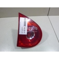 Фонарь задний внутренний левый VAG Golf V (2003 - 2009) 1K6945093E