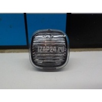 Повторитель на крыло белый VAG Fabia (1999 - 2007) 1U0949127B
