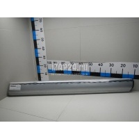 Молдинг передней правой двери VAG Touareg (2002 - 2010) 7L9837788CGRU
