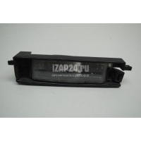 Фонарь подсветки номера Toyota RAV 4 (2000 - 2005) 8127142050